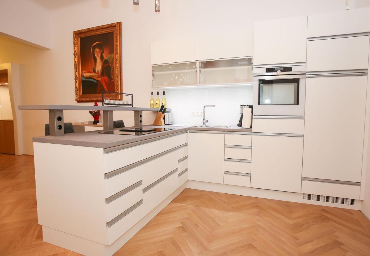 וינה Luxusapartment Altes Rathhaus מראה חיצוני תמונה