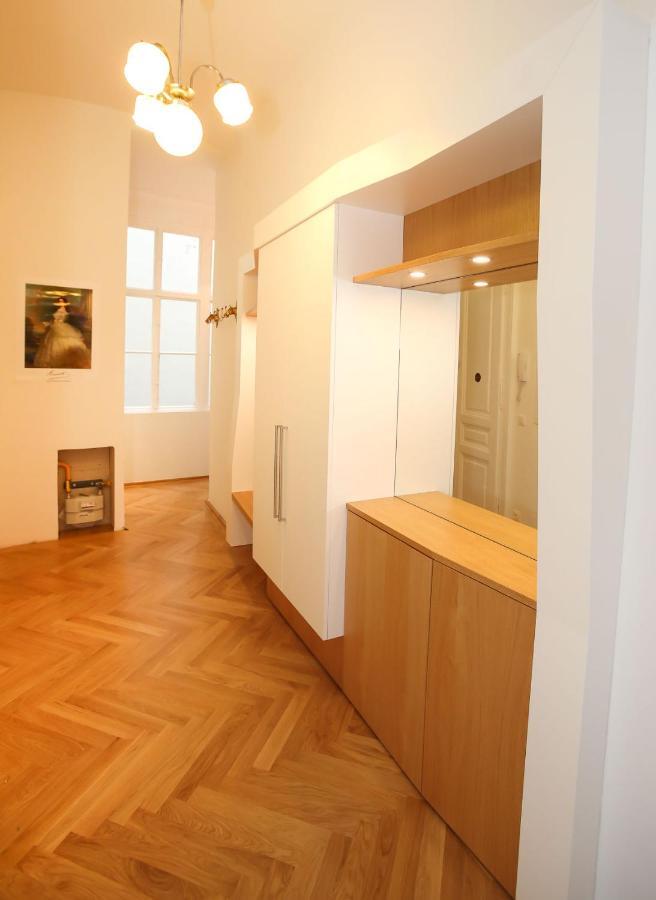 וינה Luxusapartment Altes Rathhaus מראה חיצוני תמונה