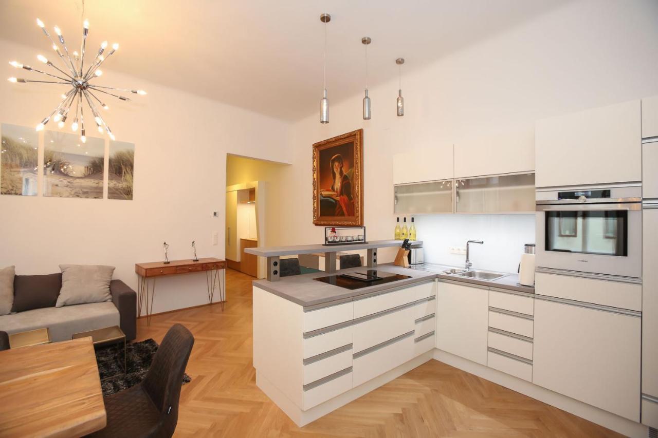 וינה Luxusapartment Altes Rathhaus מראה חיצוני תמונה